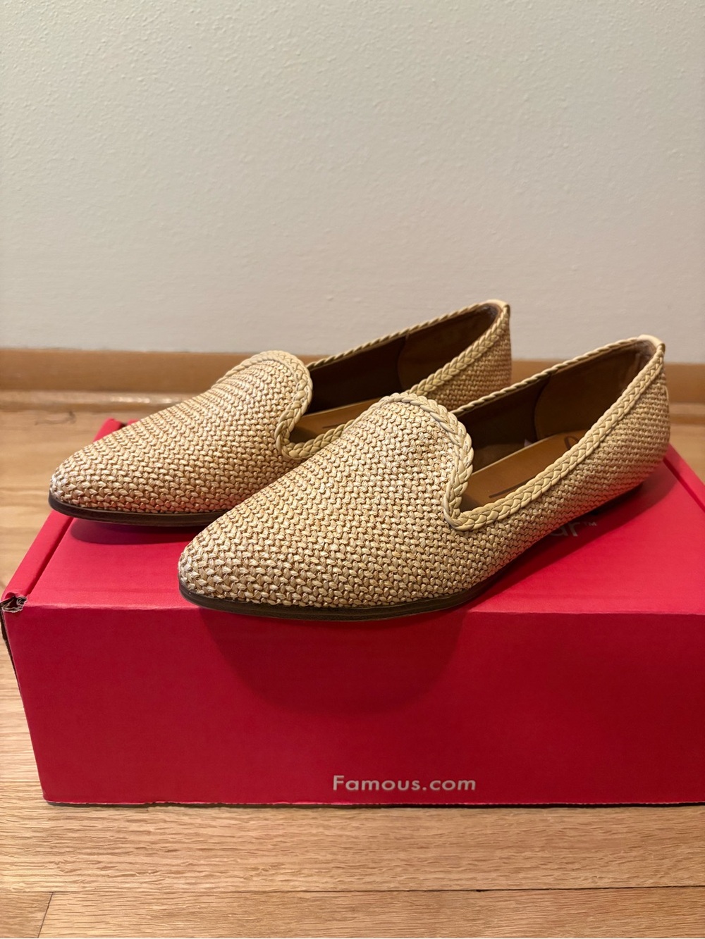 Zodiac Hill Braided Raffia Pointed Toe Loafer Flat Beige 10 Defects